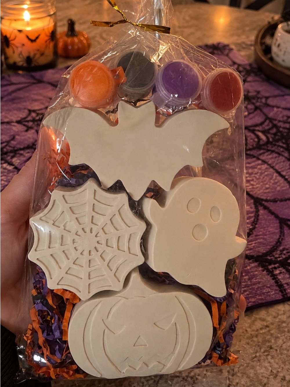 Halloween painting kit
